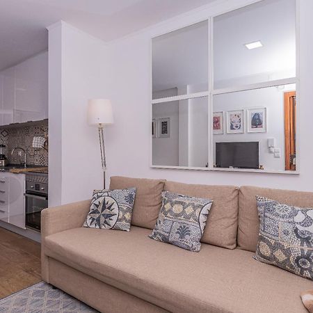 Feira Da Ladra Comfy Premium Apartment Lisbon Exterior photo
