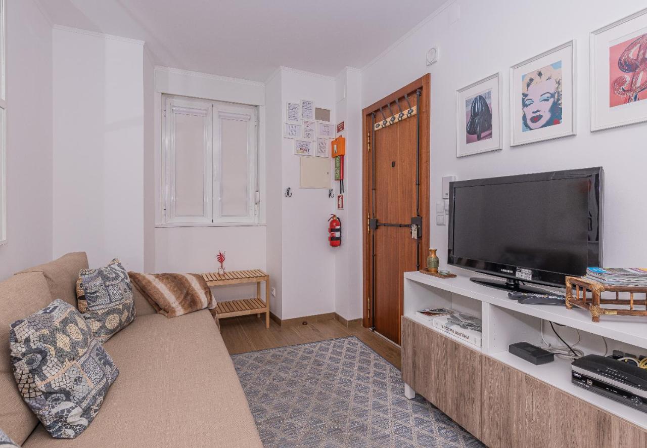 Feira Da Ladra Comfy Premium Apartment Lisbon Exterior photo